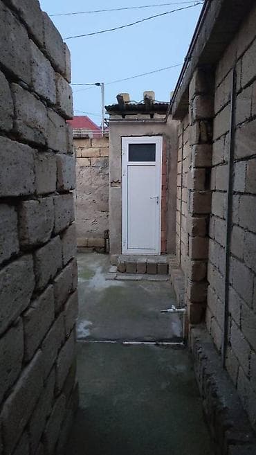 razinde heyet evleri: Görədil 4 otaqlı, 200 kv. m, Kredit yoxdur, Orta təmir — 10