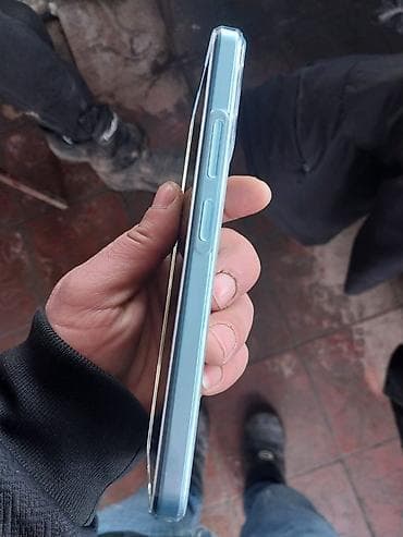 109 ekran: Məhsul: CUBOT A20 smartfonu - Arxa panel: “A20” işarəli, ikiqat — 5