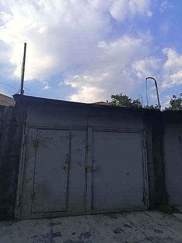 Metall qaraj/ankarda saxlama yeri - Korpus: qalın metal konstruksiya