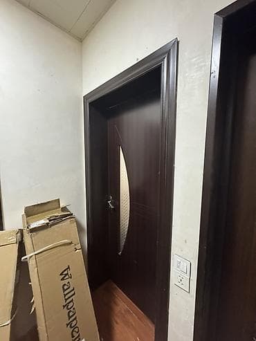 Müasir dizaynlı daxili qapı - Material: tünd ağac teksturalı — 3