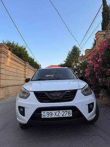 Chery Tiggo (T11): 1.9 l | 2013 il 20041 km Ofrouder/SUV — 4