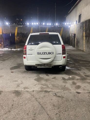 toyota avalon 2008: Suzuki Grand Vitara: 2.4 l | 2008 il 186000 km Krossover — 4