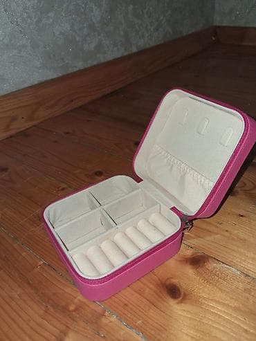 Kompakt zərgərlik qabı – portativ seyf - Rəng: çəhrayı xarici örtük