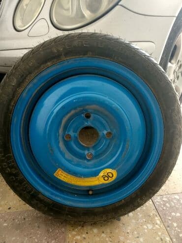 Zapas təkərdir (Nazikdir) istifadə olunmayıb 4 bolt yeri var