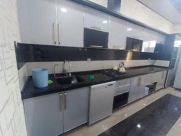 ucuz tek kravatlar: Mətbəx mebeli satılır 600₼. Ölçü 5m. Üzəri tökmə mərmərdir. Ünvan — 1