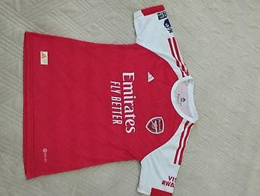 Təzə Alınıb 1-2 Dəfə Geyinilib 13-14 Yaşlı Uşaq Rahat Geyinə Bilər A