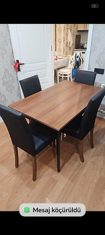 İşlənmiş, 4 stul