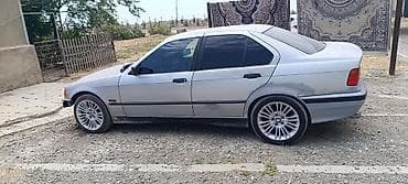 bmw e60 m: BMW 3 series: 2 l | 1995 il Sedan — 2