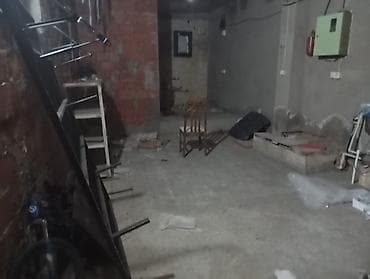 şeki: Anbar/ustaxana üçün yer – geniş və işıqlı məkan .Qiymet razilasma yolu — 6