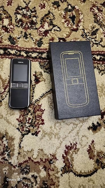 Nokia rəng - Qara, Düyməli