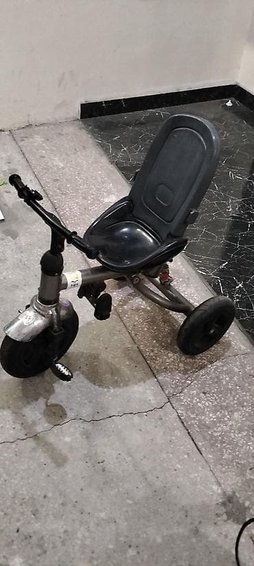 4 teker velosiped: Uşaq üçtəkərli velosipedi yeni yasamal bazarstorun ustü bravo ilə — 1
