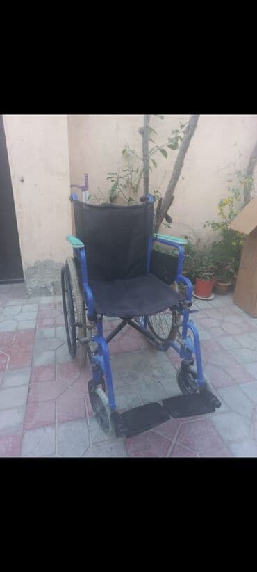 Tibbi geyim: Əlil arabasi — 1