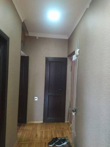 karl marks dairesi: Bakı, 2 otaqlı, Köhnə tikili, m. Neftçilər, 60 kv. m — 6