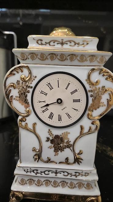 Masaüstü saatlar, Elektron