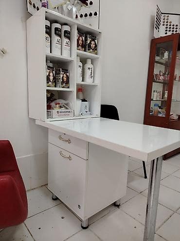Gözəllik salonu üçün funksional stol və divar rəfi dəsti