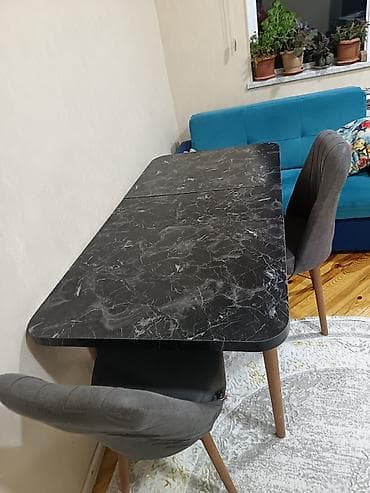 linonim satilir: Masa və 2 oturacaq satılır. Əla vəziyyətdədir. Qiyməti 130 manat — 3