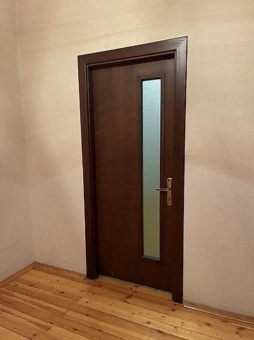 qehve: İşlənmiş Otaq qapısı Zamok ilə, Zəmanətsiz, Ödənişli quraşdırma, Ünvandan götürmə — 1