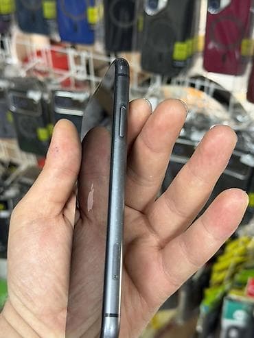 iphone 11 kabro: IPhone 11, 64 GB, Qara, Face ID — 7