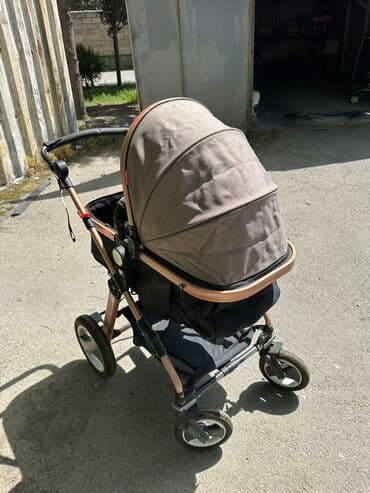 Modullu arabalar: Çıxarıla bilən beşikli araba — 2