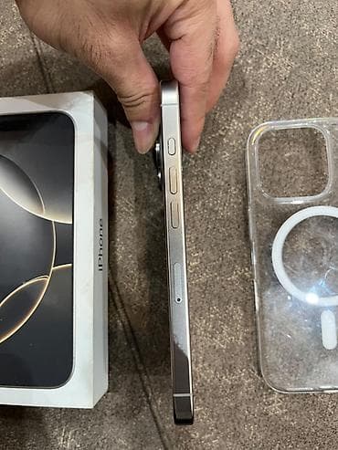 apple macbook: IPhone 16 Pro, 256 GB, Gümüşü, Face ID — 5
