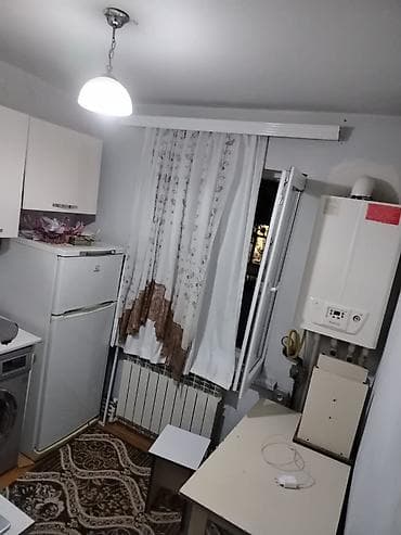 nabranda ev satilir: Gəncə şəhərində pasyolkada 5 mərtəbəli binanın 1-ci mərtəbəsində — 4