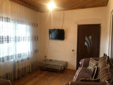 makler gence: 4 otaqlı, 110 kv. m, Orta təmir — 2