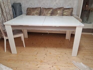 Qonaq masası, İşlənmiş, Açılan, Taxta, Dördbucaq masa
