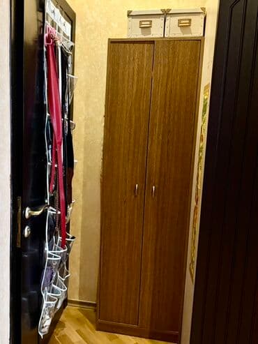 стоматологическая мебель: Б/у, Распашной, 2 двери Прямой шкаф — 2