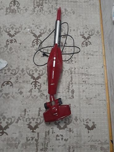 HANNEBERG “Alpha” şaquli elektrik süpürgəsi - Rəng: qırmızı - Şaquli
