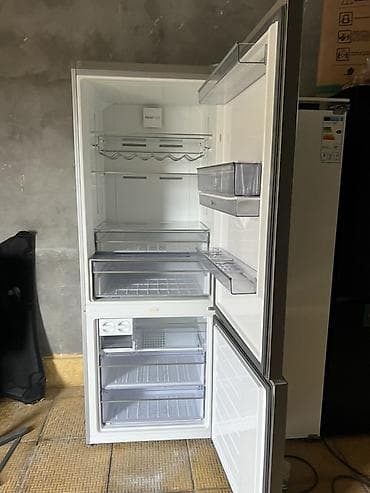 ıkıncı el soyuducu: 2 qapılı Beko Soyuducu Satılır, rəng - Gümüşü, Dispenserli — 2