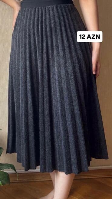 свадебные платья баку: Qadın geyimləri – bir neçə model 1) Qara krujeva detallı qısa don – — 4