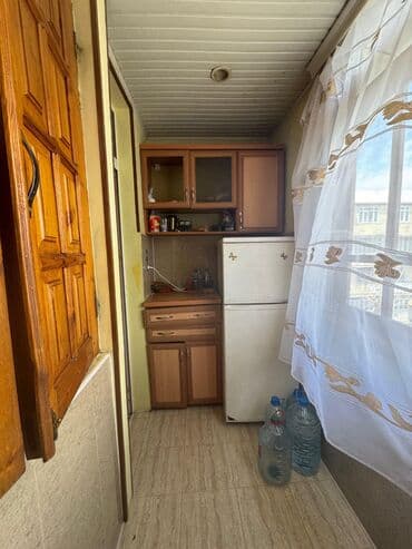 nərimanov kirayə evlər: Menzil maxrasa bagi bina 6 - da yerlesir. Ev temirlidir. Tam — 7