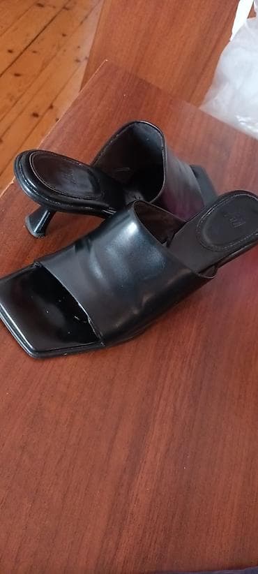 Ölçü: 40, rəng - Qara, İşlənmiş