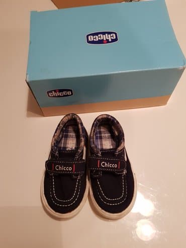Chicco ayaqqabi. 19razmer. 3 defe geyilib lalafo.az -da Chicco ayaqqabi. 19razmer. 3 defe geyilib