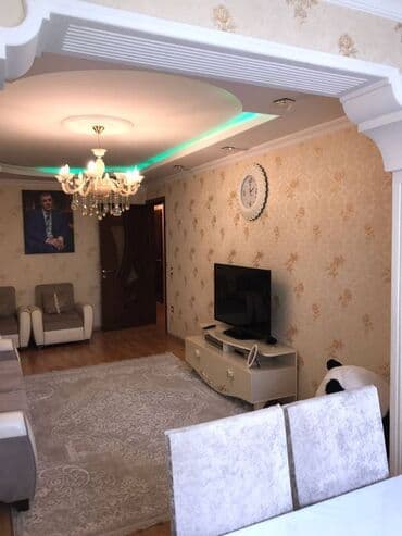 binəqədi evlərin satışı: Bakı, 3 otaqlı, Köhnə tikili, m. Neftçilər, 76 kv. m — 2