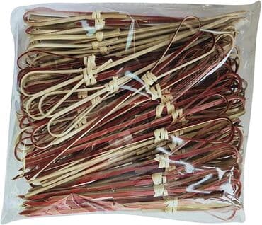 hovuz temizleme: İzahat Təsvir: Kokteyl seçimi qəlyanaltılar, sendviçlər, martinilər — 6