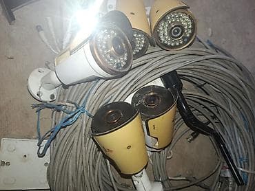televizor led: UNV videomüşahidə sistemi komplekti Tərkib: - 5 ədəd bullet tipli — 3