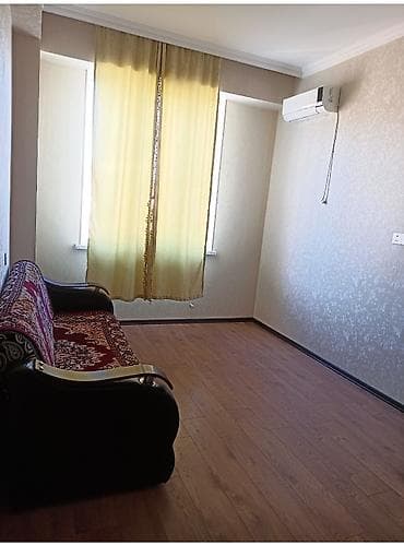 Квартиры: ✔️Ev yenitikili binadadır 2otaqli studiya mənzil 10cu mkr kristal — 2