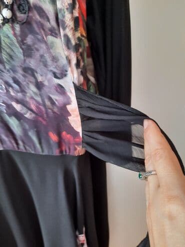 коктейльные платья в баку: Kapriz brend.geyri adi naxiwli paltar.awagi hissesi klyowdu.hem — 8