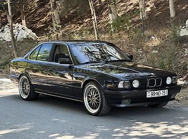 sam diskler: BMW 5 series: 2 l | 1993 il Sedan — 2