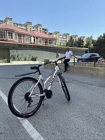 Velosipedlər: Yeni Şəhər velosipedi 29", sürətlərin sayı: 7, Ünvandan götürmə, Pulsuz çatdırılma, Ödənişli çatdırılma — 2