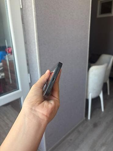 iphone 16 pro islenmis: IPhone 14, Qara, Face ID — 3