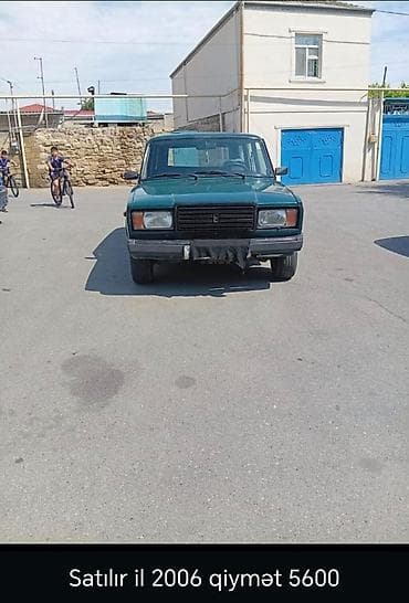 Avtomobil: VAZ 2107 İl: 2006 Rəng: Yaşıl (tünd) Kuzov: Sedan, 4