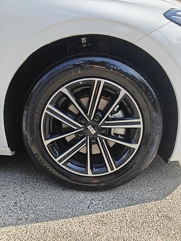 teker 16 type 1: 4 ədəd R17 disk və təkər. 215 / 60 R17. Təzə kimidir. Cəmi 2000 km — 1
