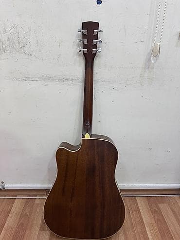 gitara simleri: Cort AD880 CE NS Elektro akustik gitara Ekvalayzeri işləyir Üstündə — 2