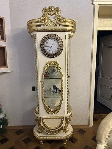 Moyka avadanlığı: Şüşəli dolab vitrini — 1