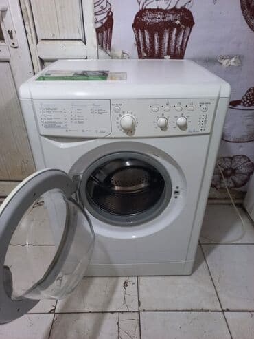 teze paltaryuyan: Paltaryuyan maşın Indesit, 6 kq, İşlənmiş, Avtomat, Qurutma var, Pulsuz çatdırılma — 3