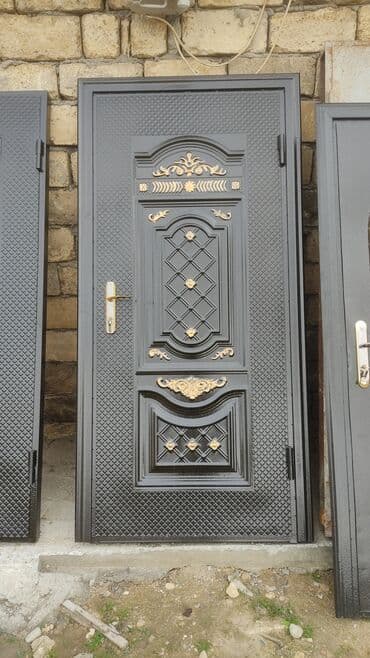 söküntü dəmir: Qapı.Darvazalar. məhhəcərlər resotkalar. hər növ seyf qapilarin topdan — 5