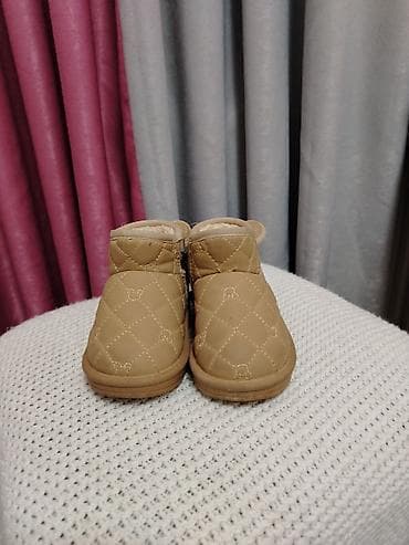 rezin cəkmələr: Rəng - Bej Çəkmələr, Ölçü: 20, Uniseks — 2