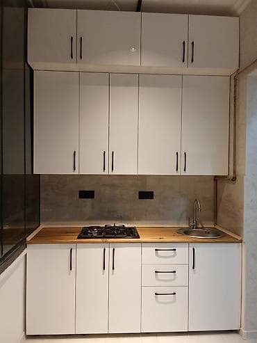 saloglu mebel: Ağ rəngli, kompakt mətbəx mebeli dəsti - Üst və alt bölmələrdən — 3